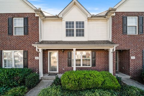 4012 Rg Buchanan Dr La Vergne TN 37086