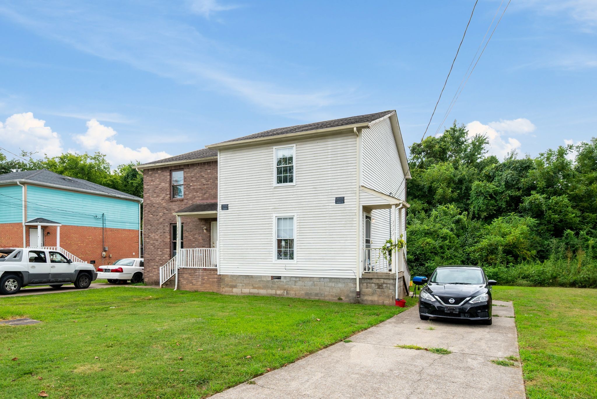 1709 Westchester Dr