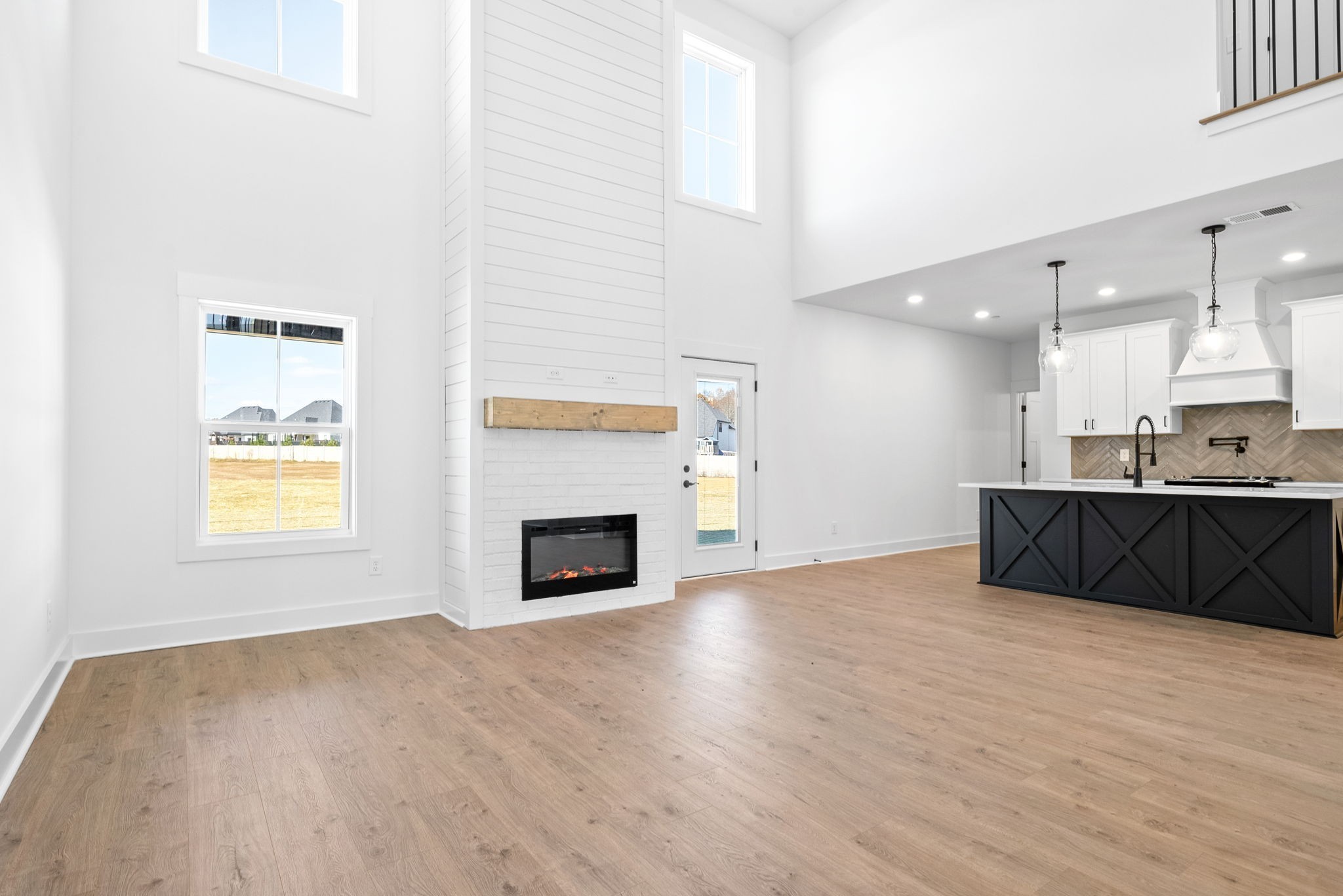 250 Bellshire Dr