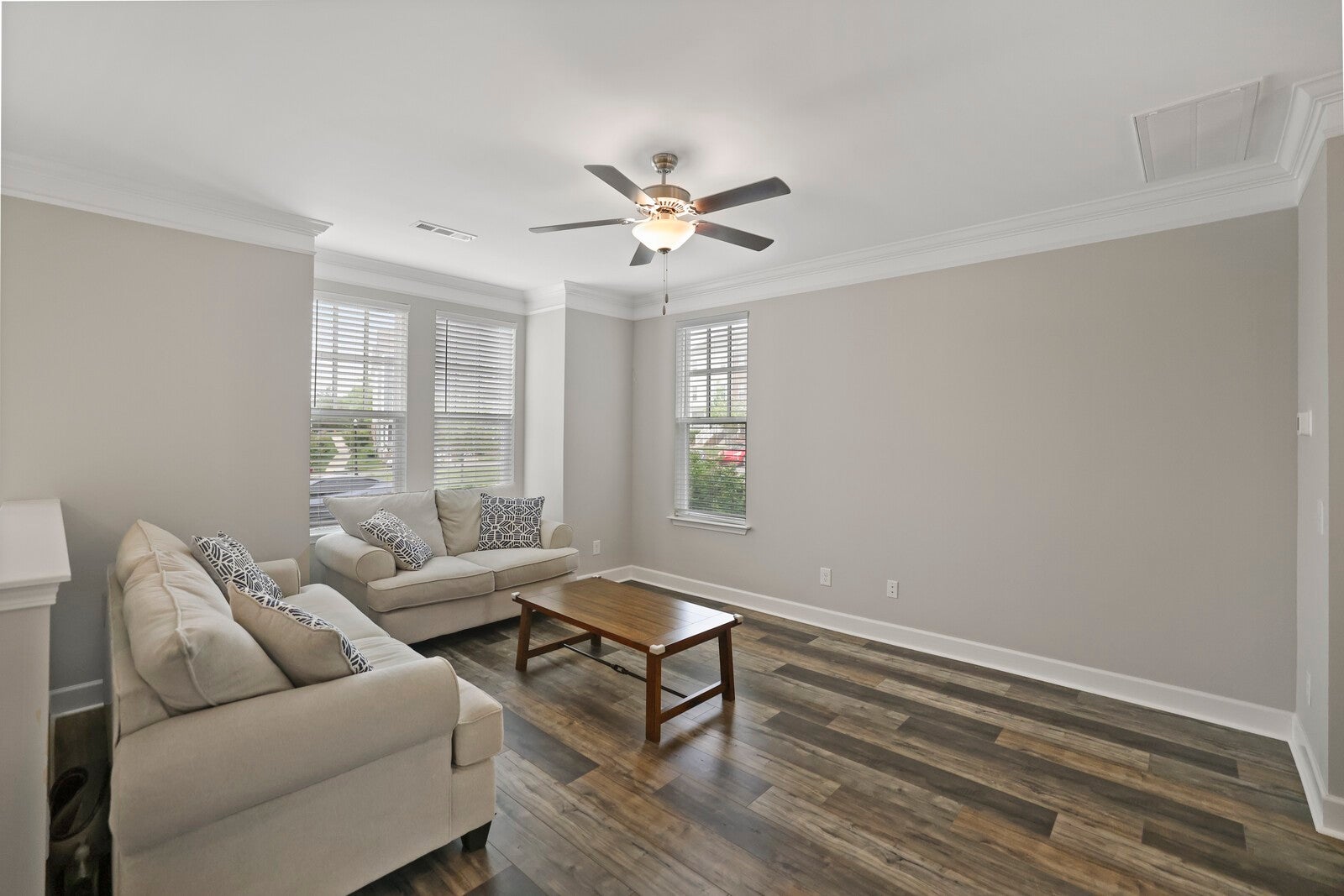 159 Burkitt Commons Ave