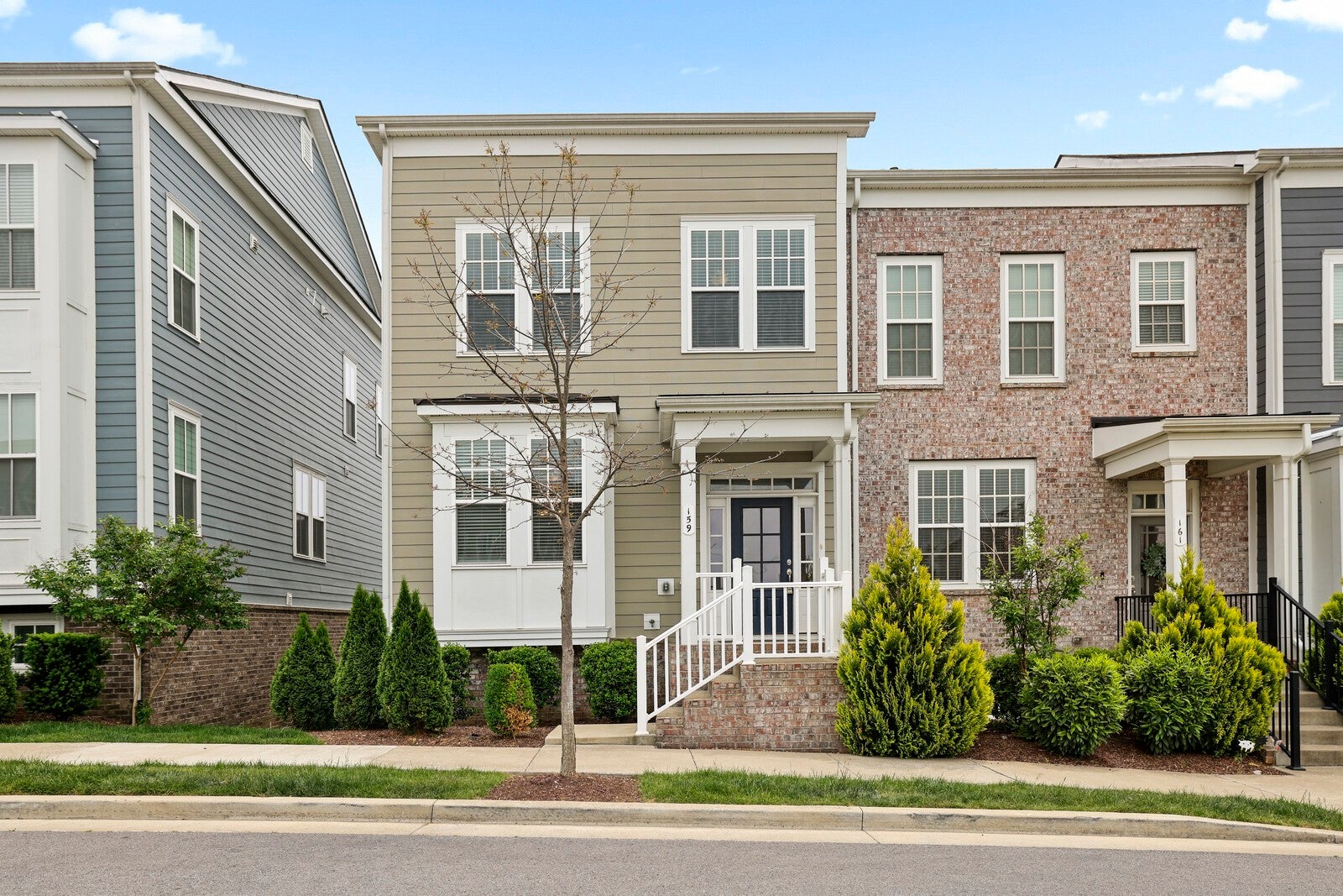 159 Burkitt Commons Ave