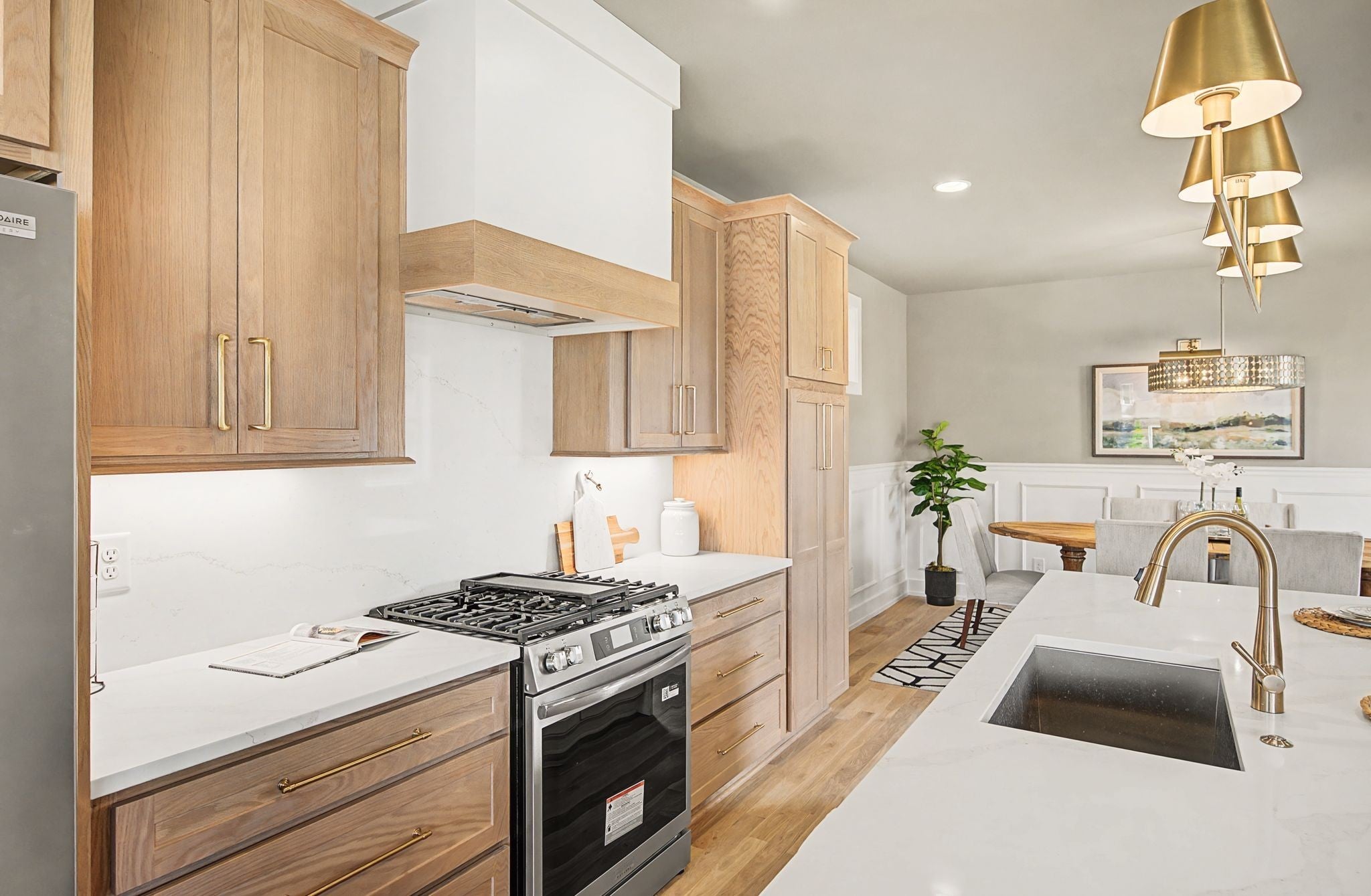 4-bed listing at 798 45th Ave N Ave, Nashville
