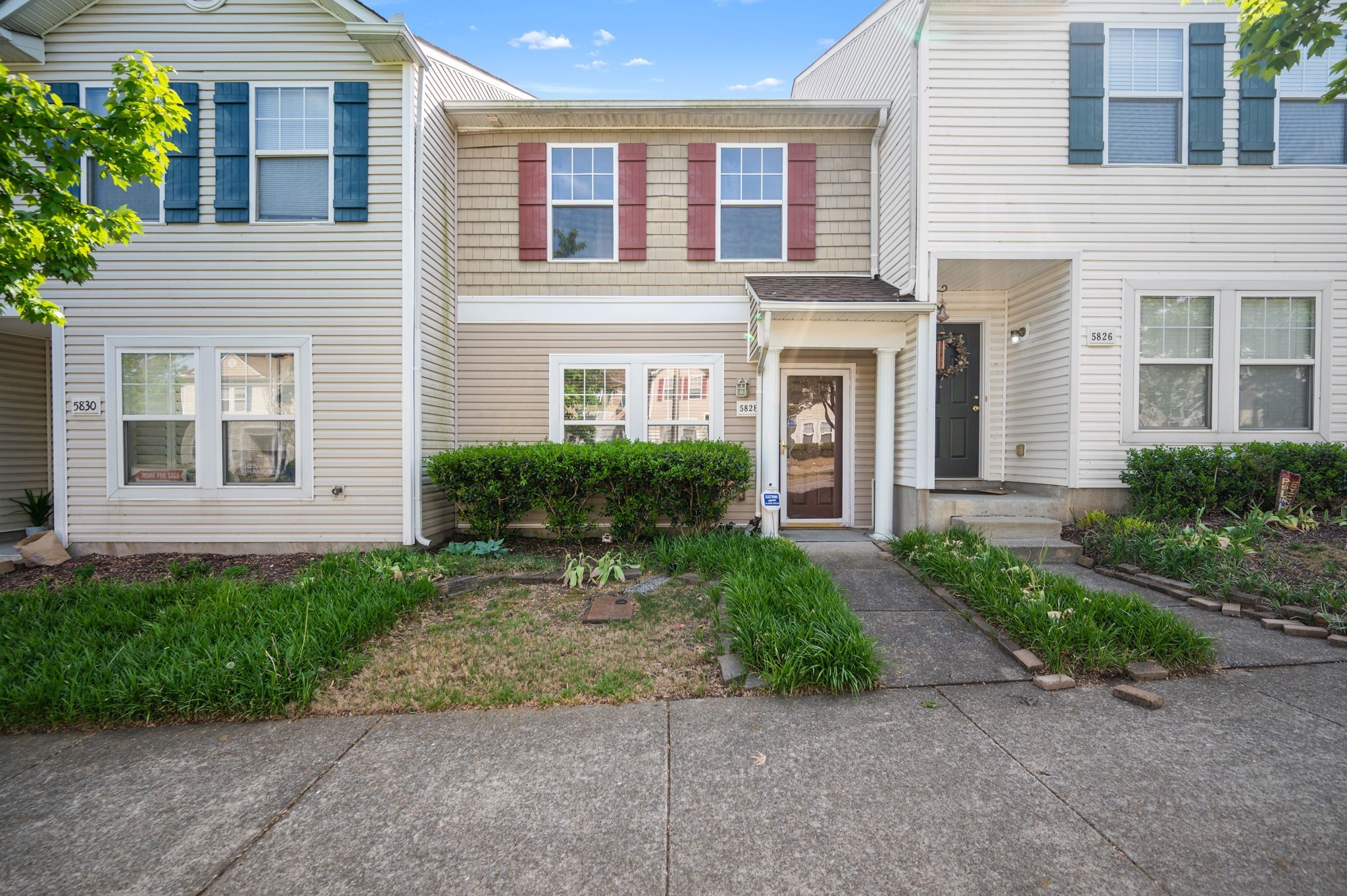 5828 Monroe Xing