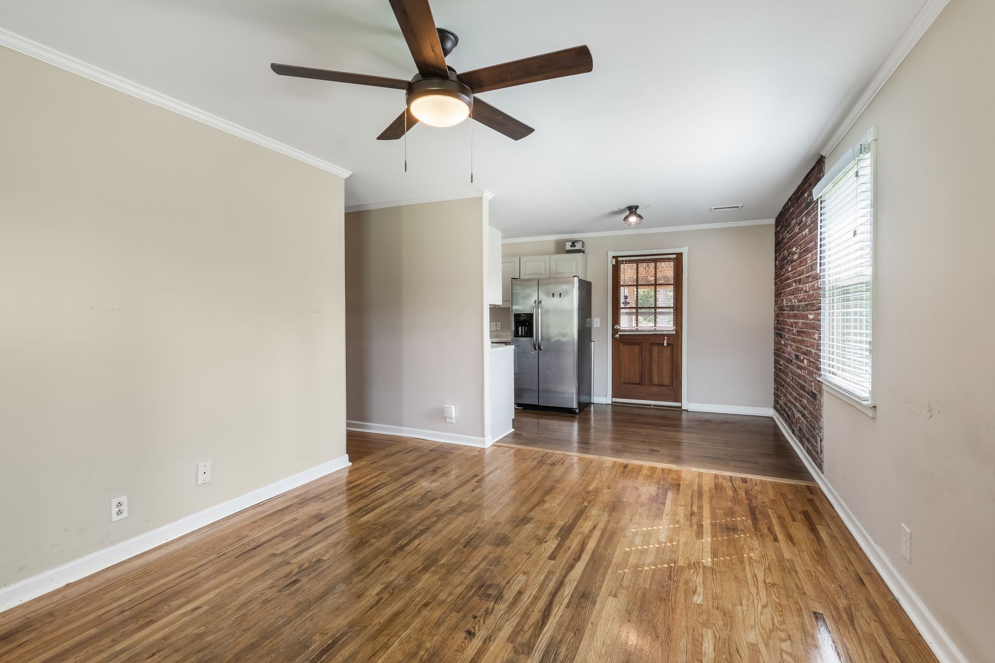 200 Rader Ct