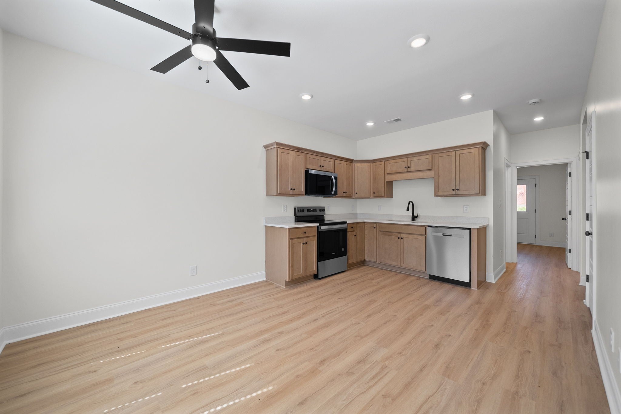 330 S 7th Street B