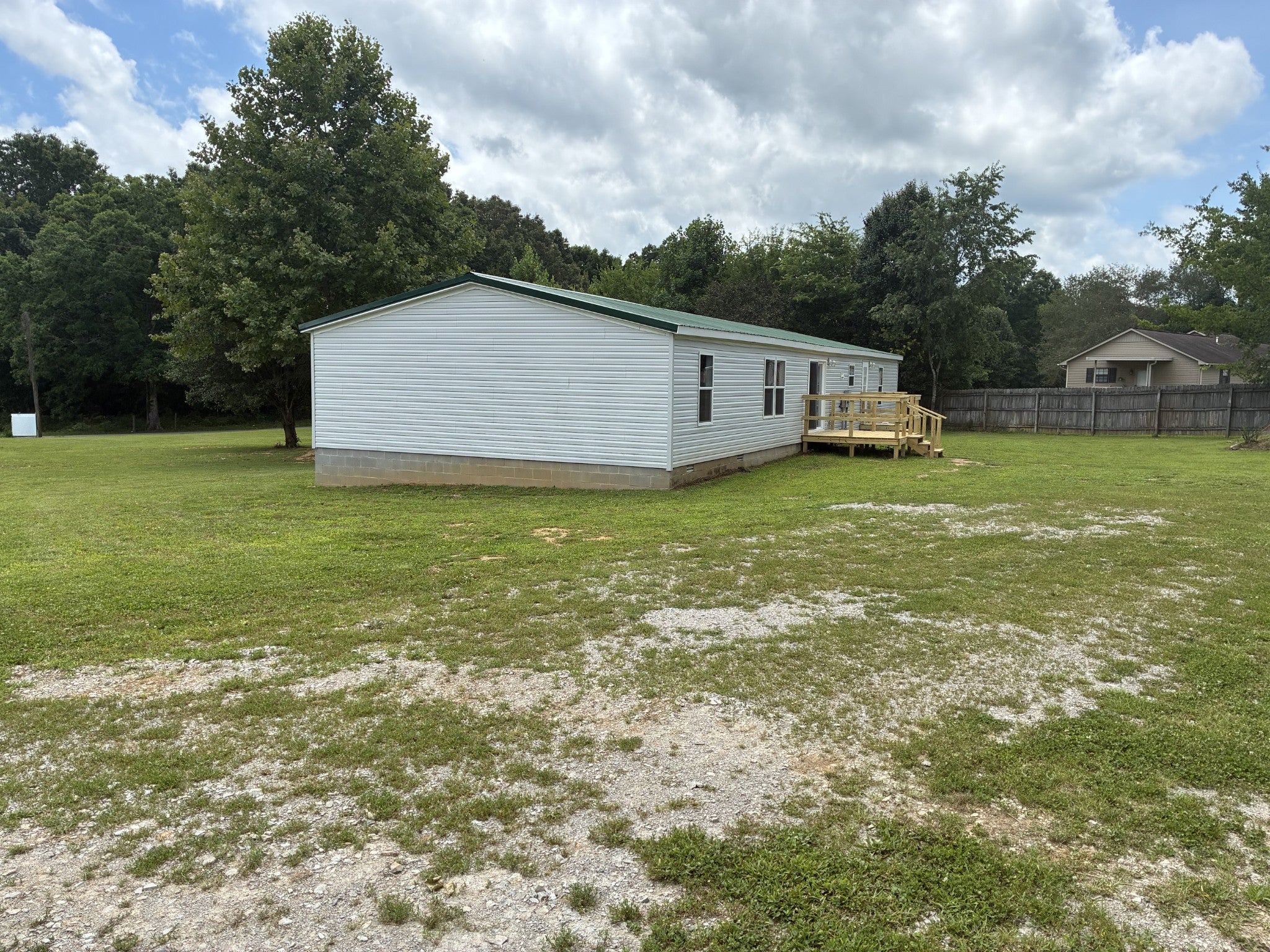 11 Sunrise Dr