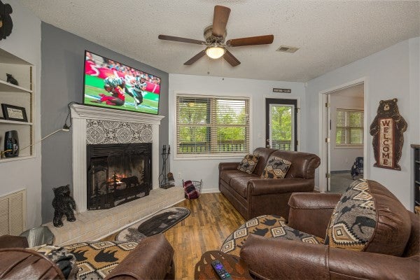 1386 Ski View Drive 115