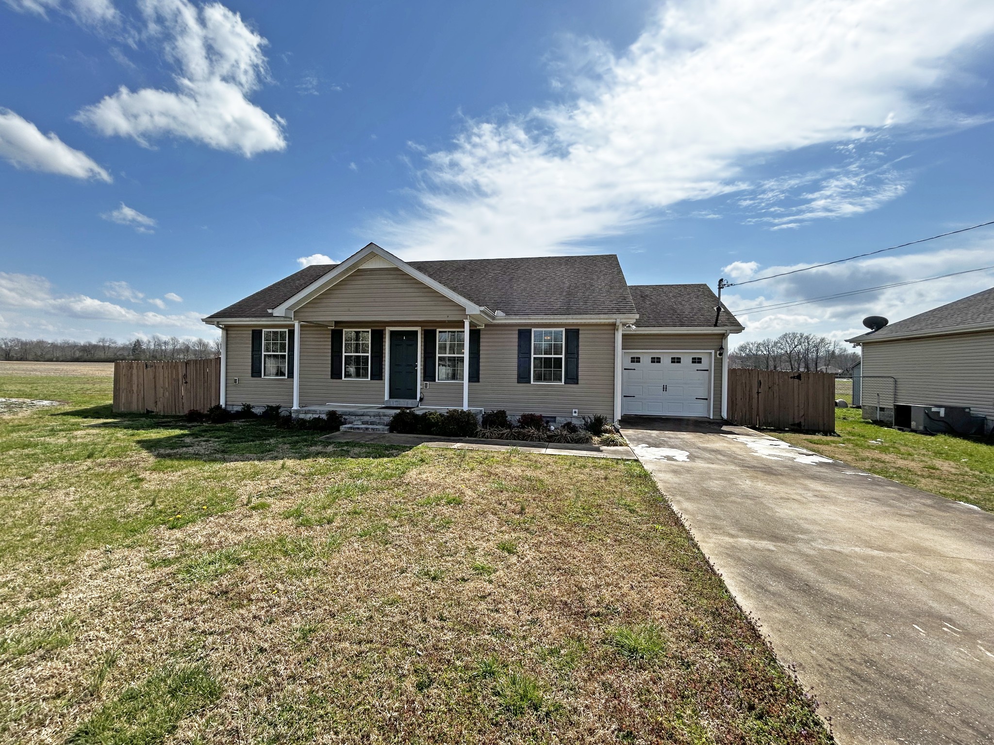 72 Liberty Ct
