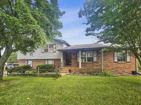 108 Islandia Ct E Nashville TN 37217