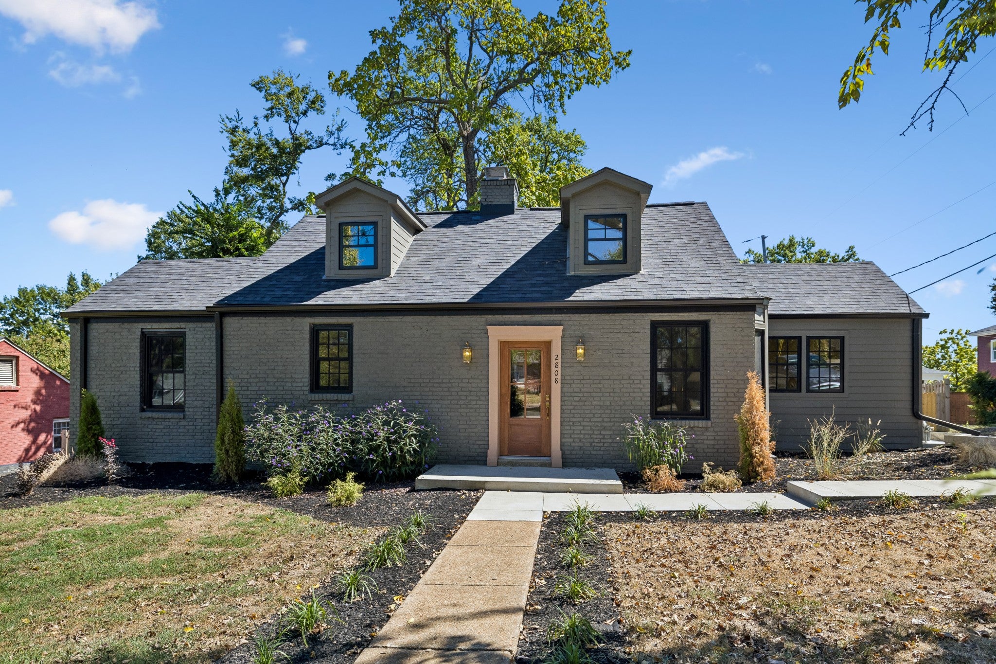 2808 Brightwood Ave