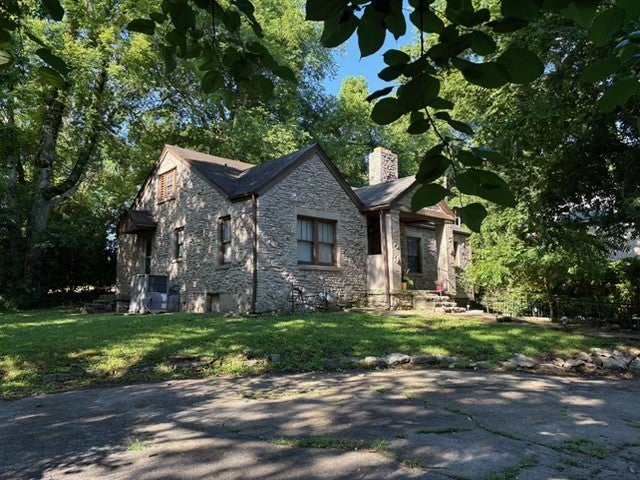 417 Haynes Street 419