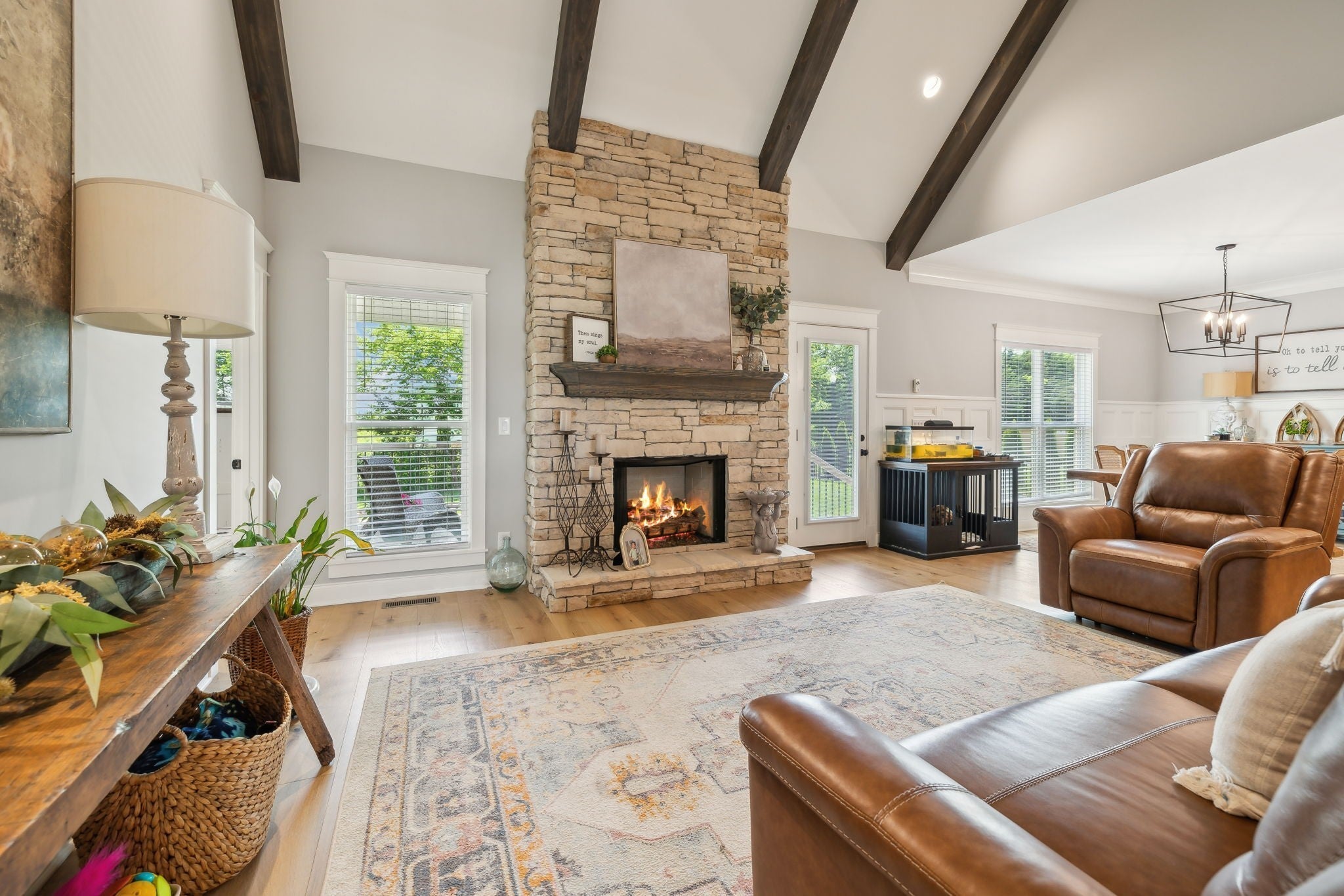 1009 Stone Creek Ln