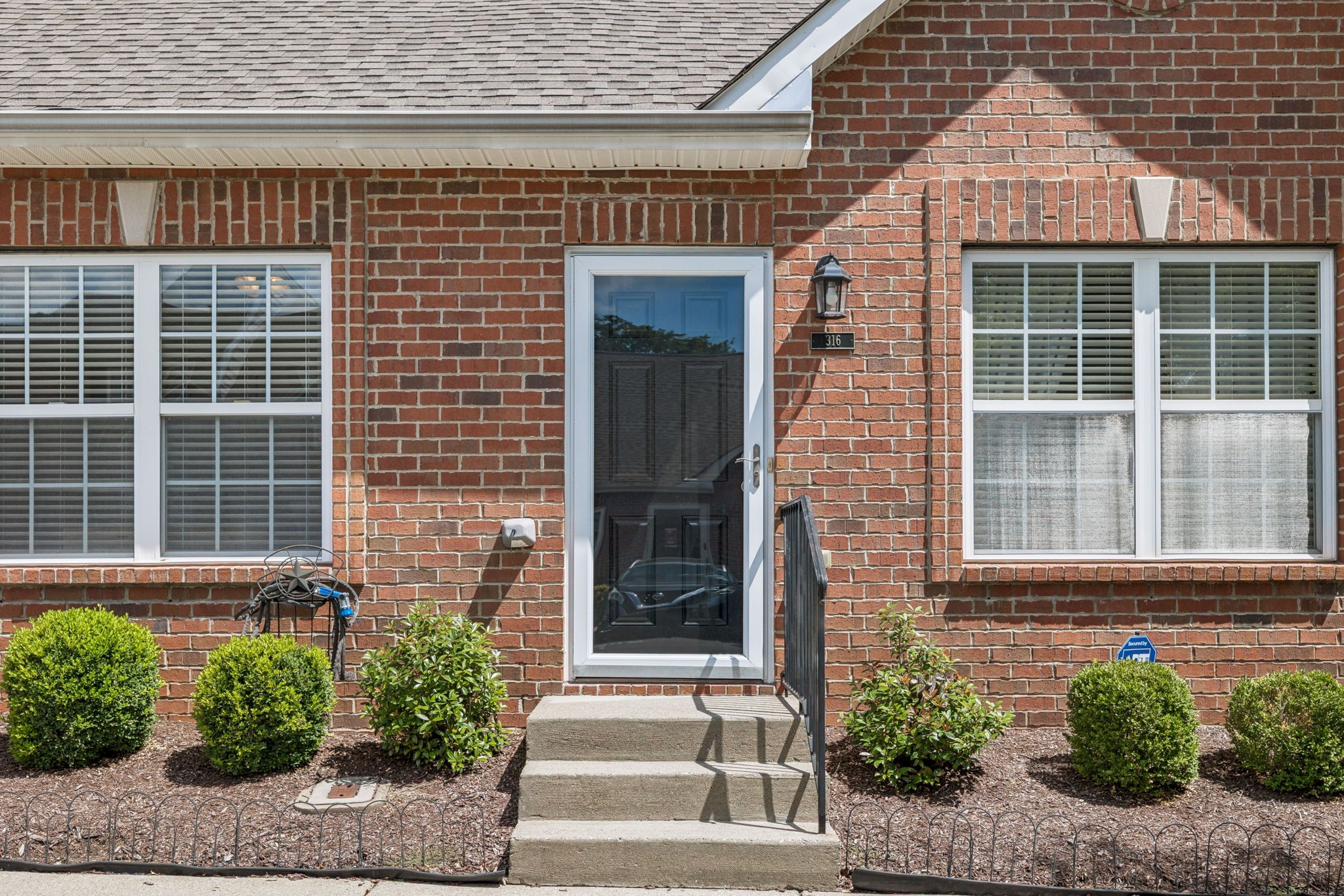 1101 Downs Blvd 316
