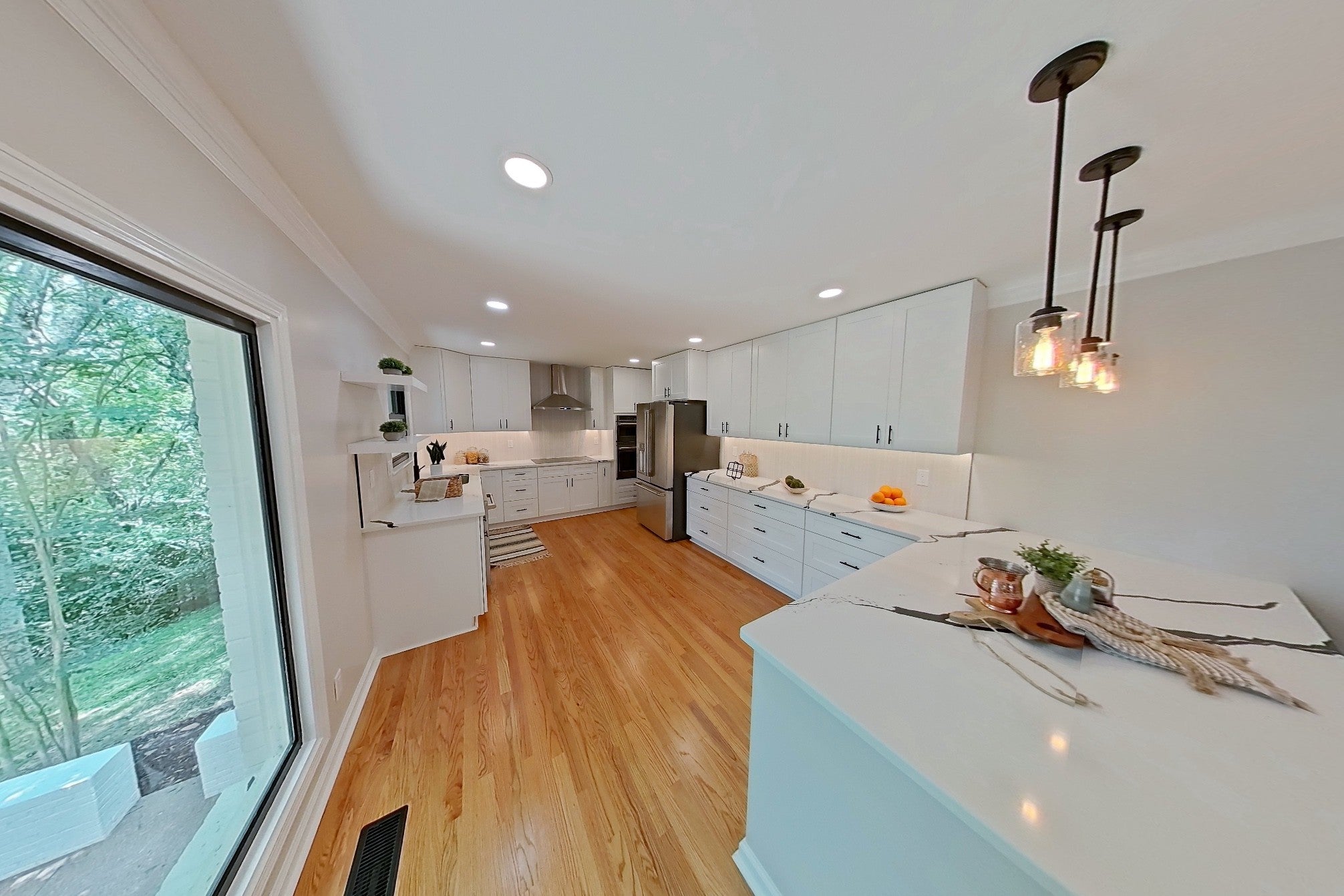 4-bed listing at 618 Hunters Ln, Brentwood