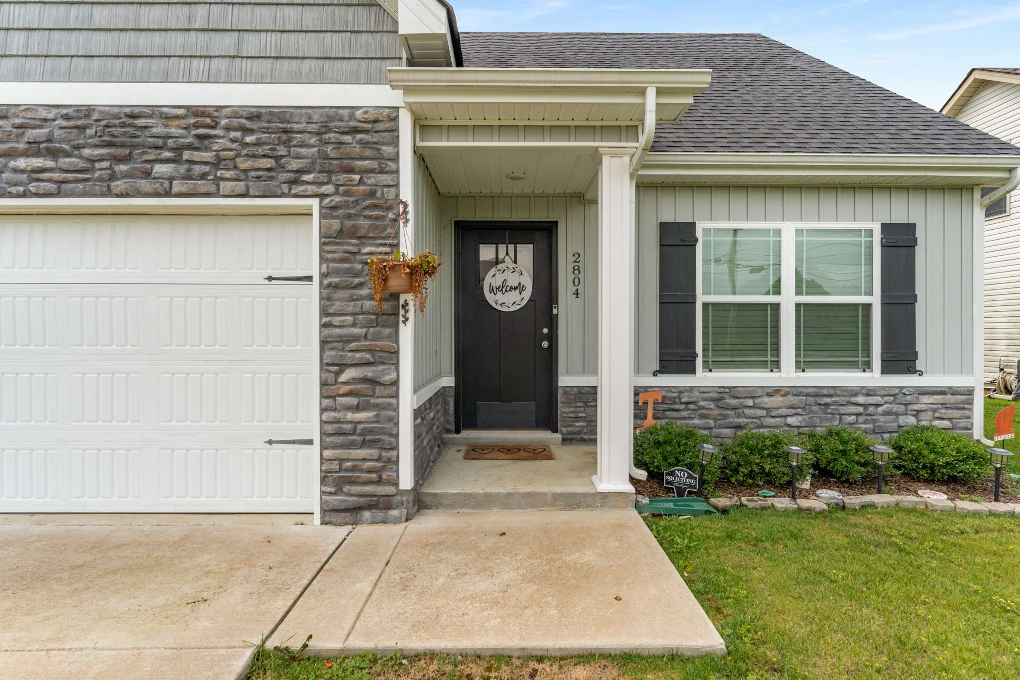 2804 Valley Farms Dr