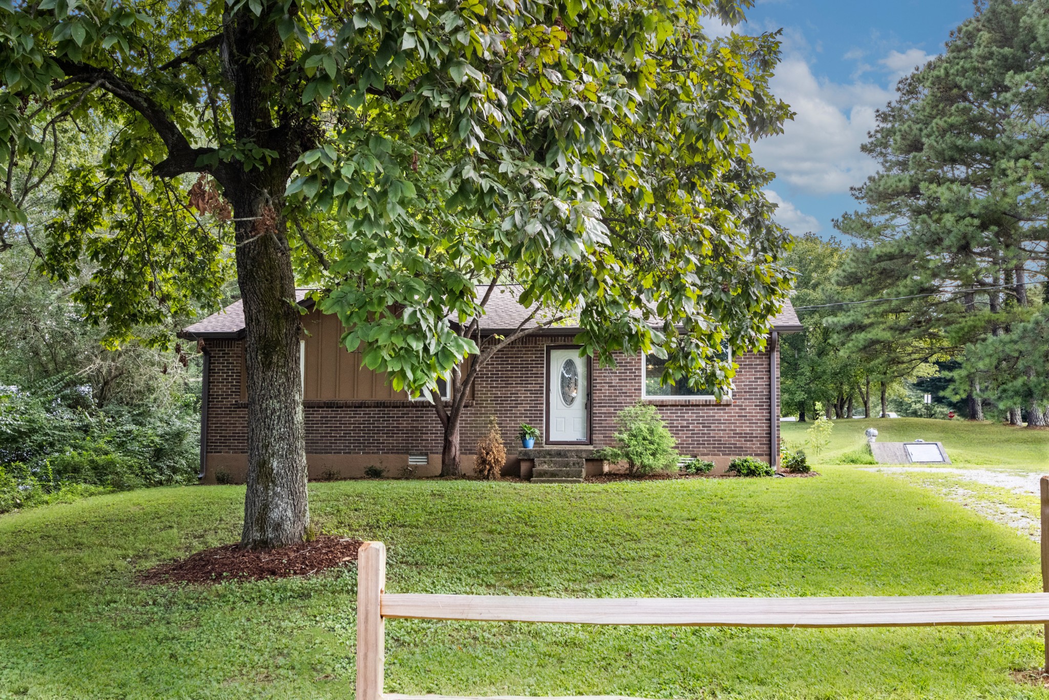 7115 Tupelo Dr