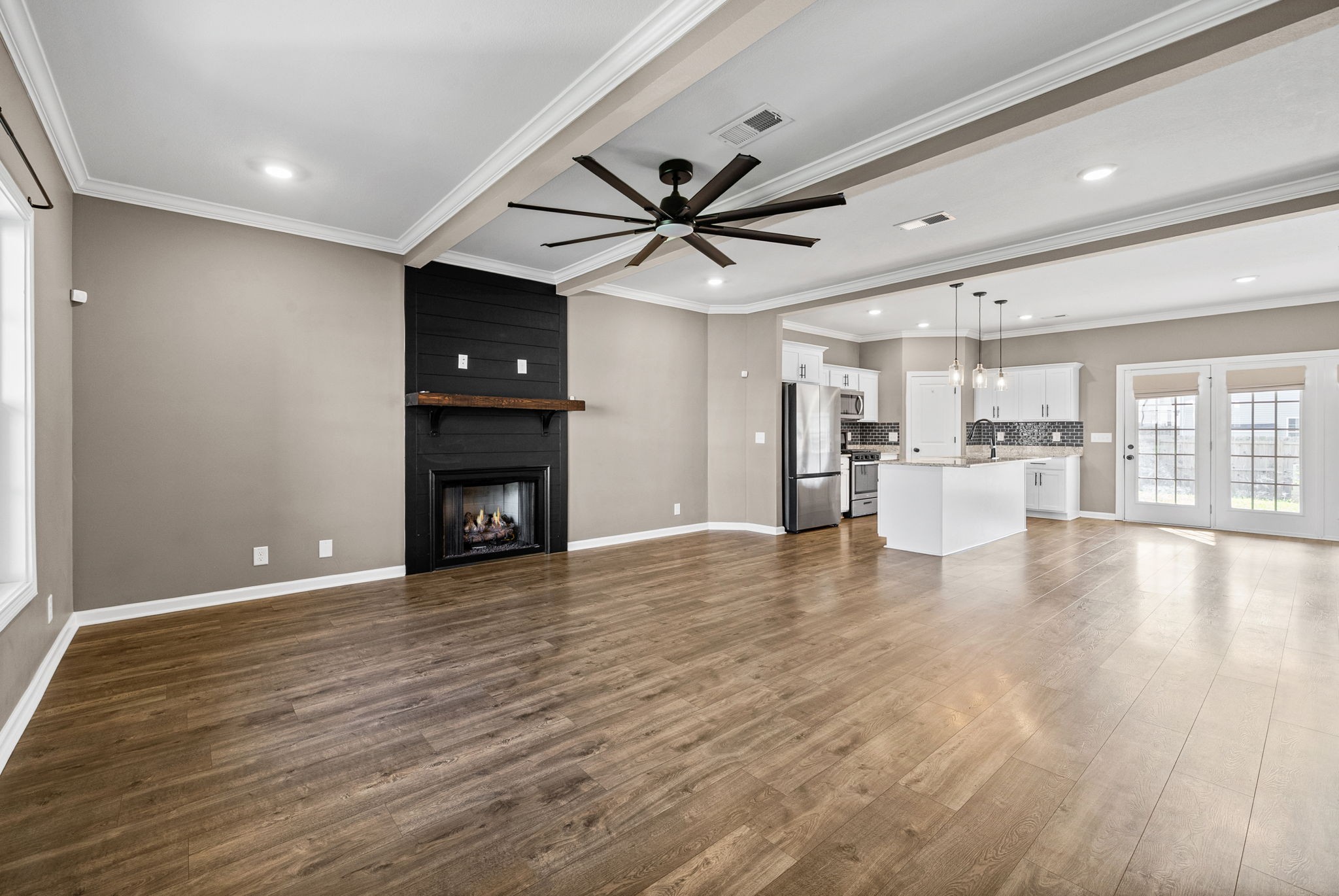 1483 Kingbird Dr