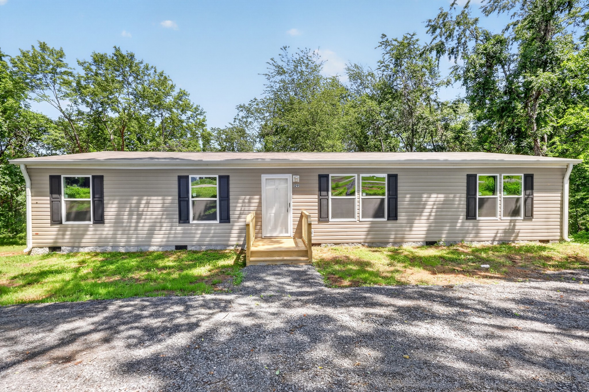 1291 Highway 259 - Photo 4