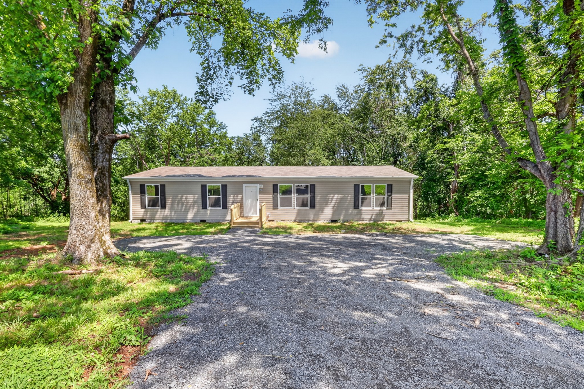 1291 Highway 259 - Photo 2