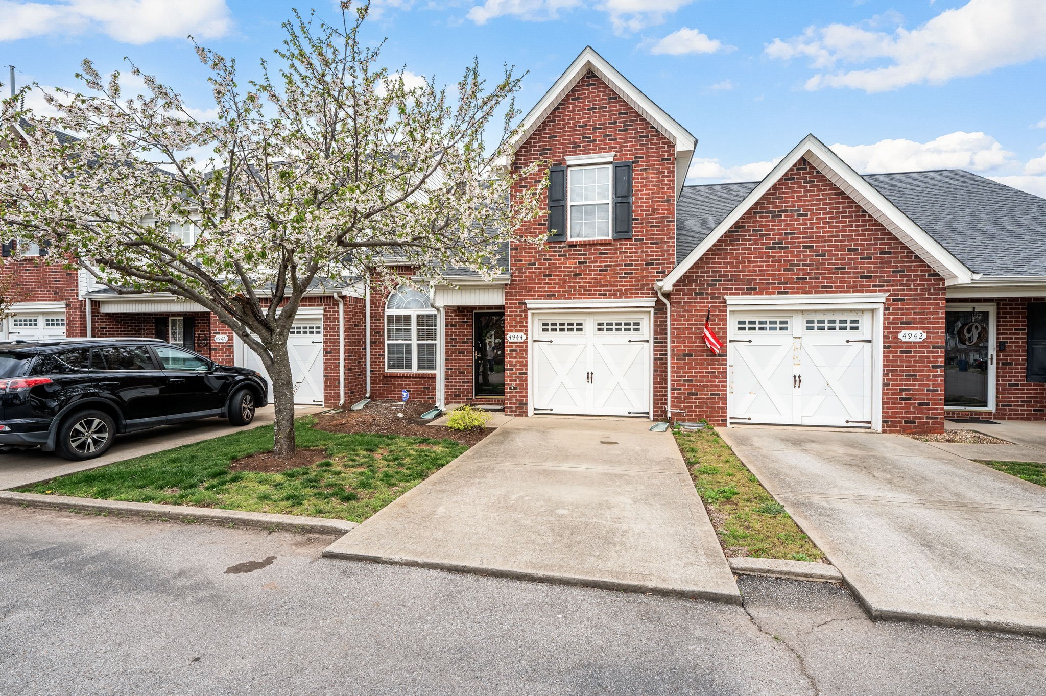 4944 Laura Jeanne Blvd