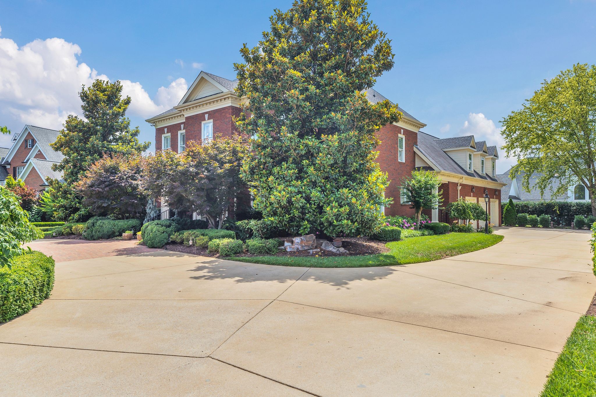 1512 Mirabella Way