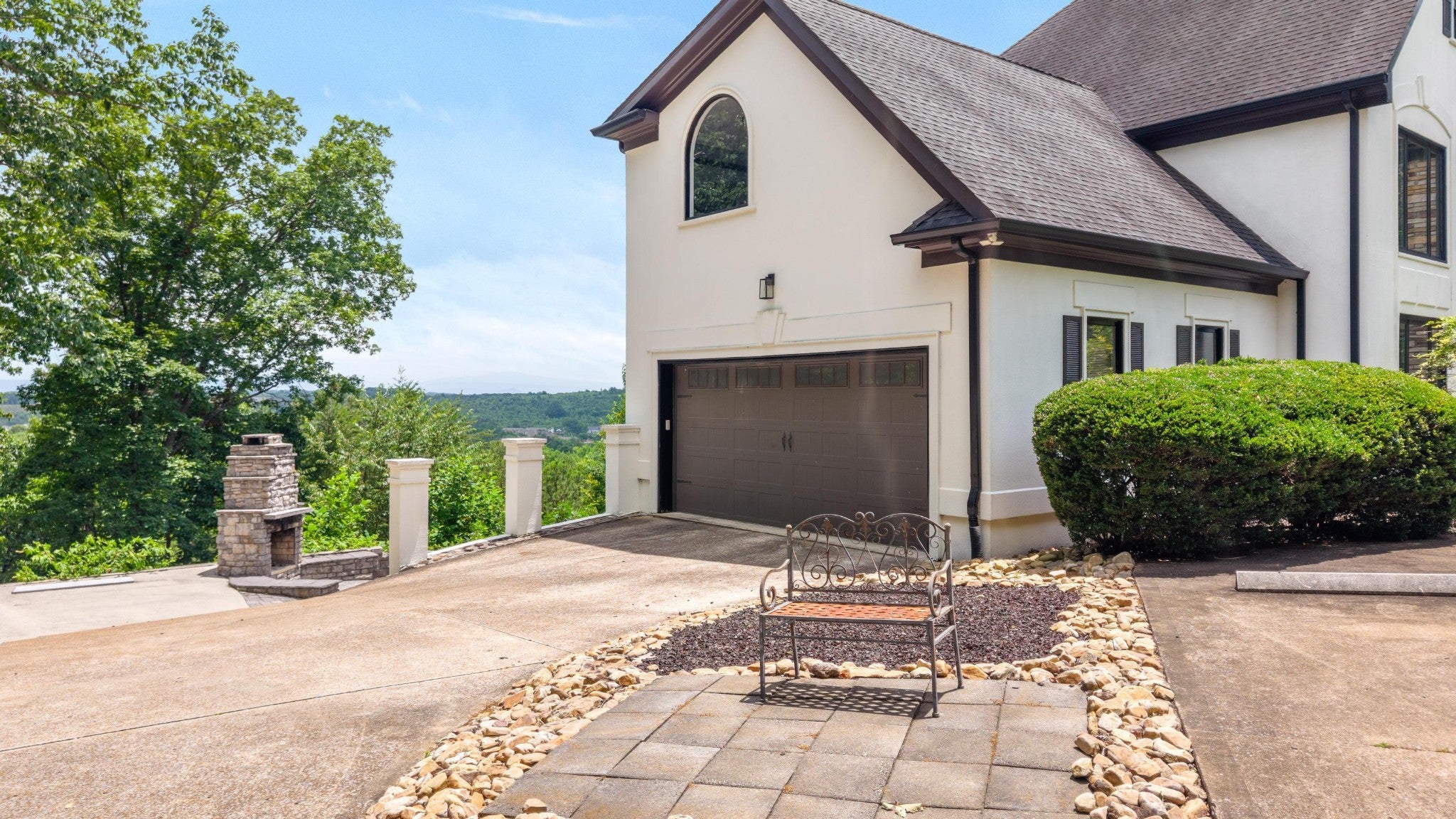 622 Wilton Lane NW