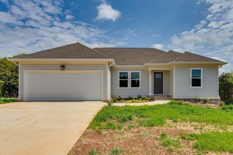 108 County Road 155 Riceville TN 37370