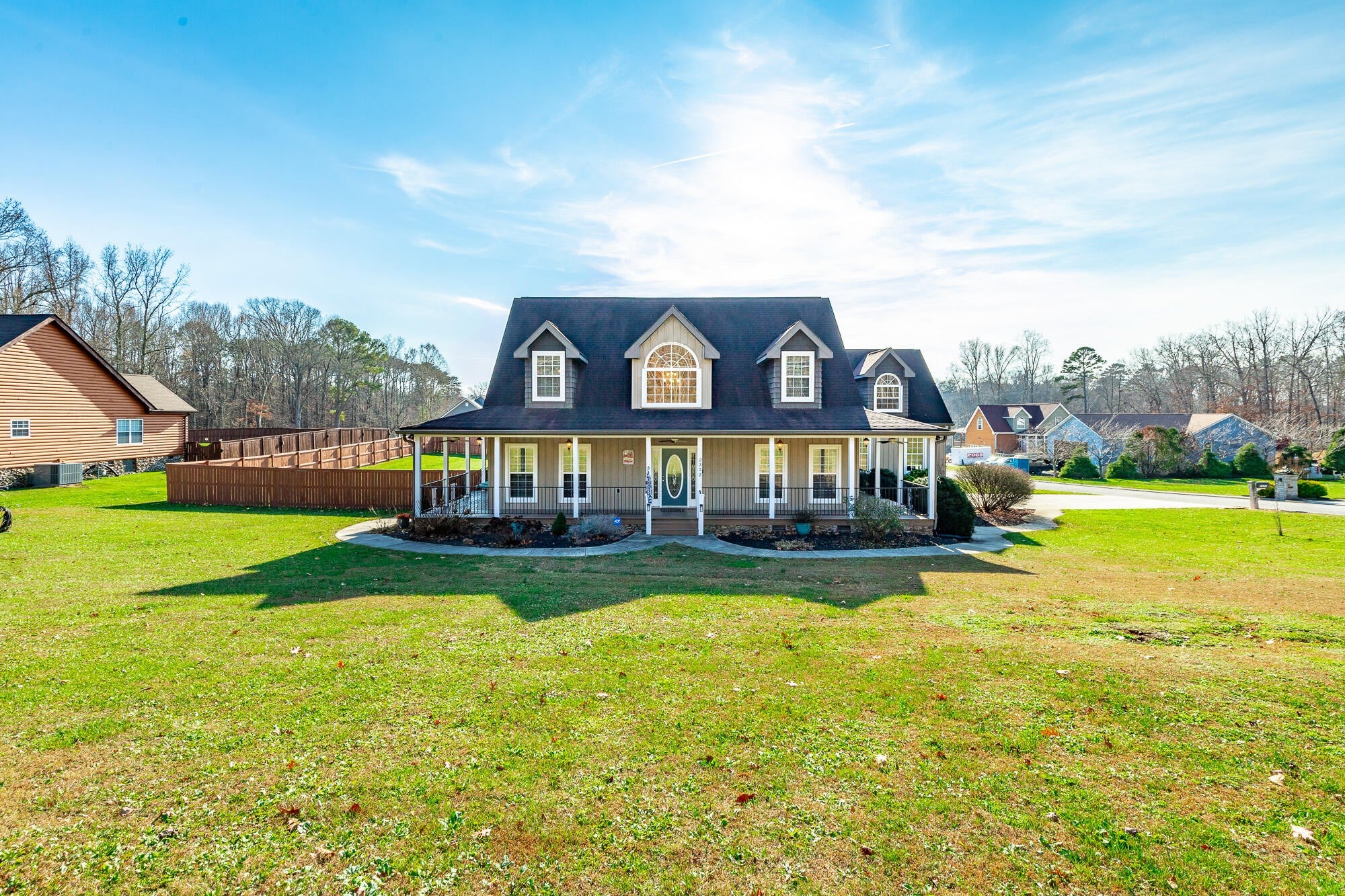 2322 Mowbray Pike