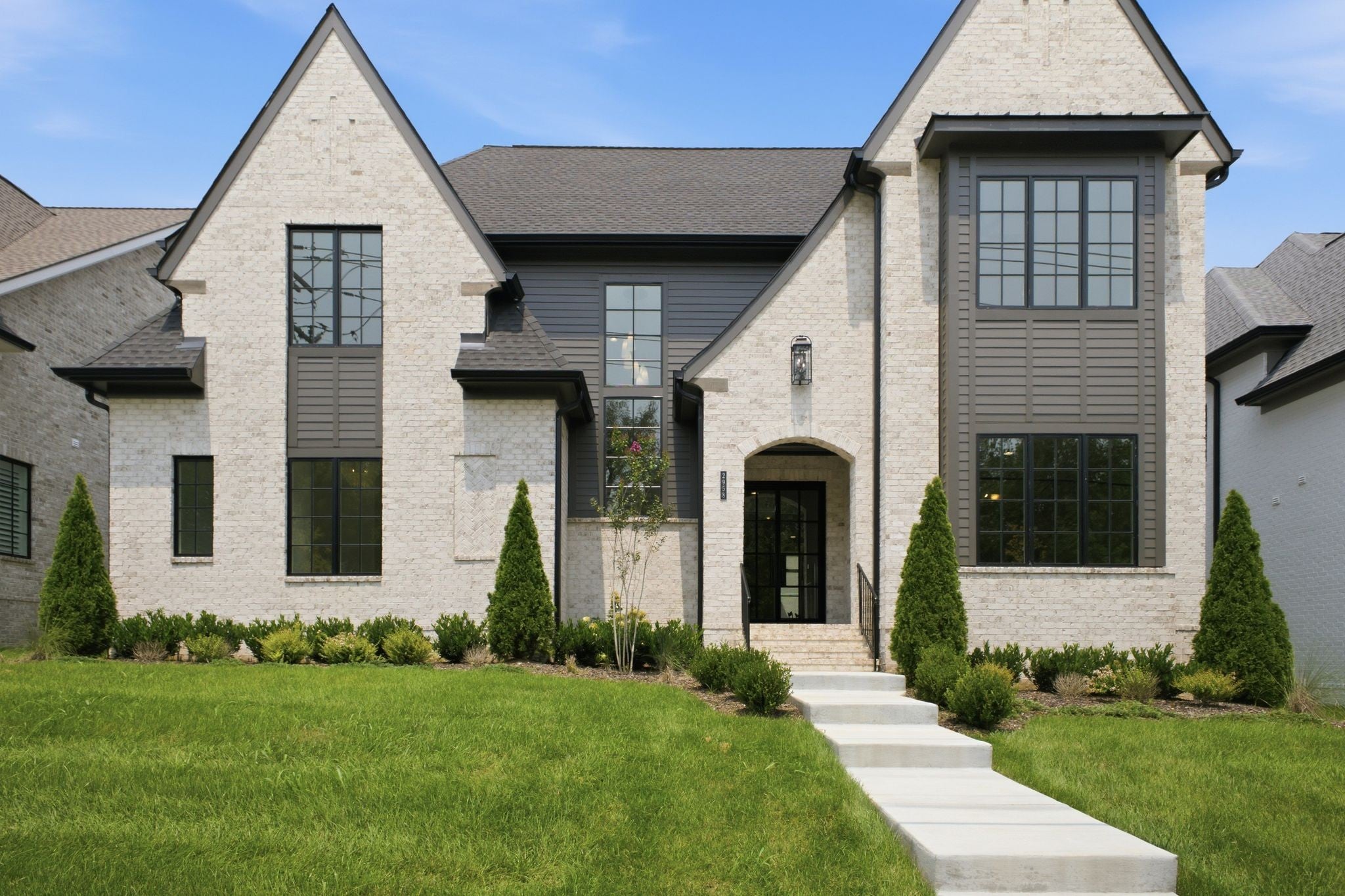 2958 Del Rio Pike