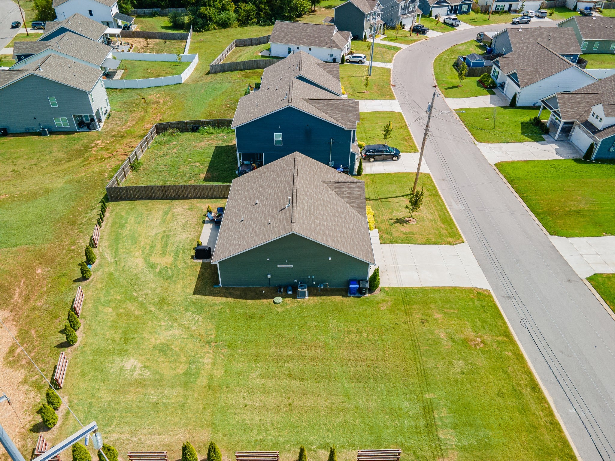 2205 Zeva Cir