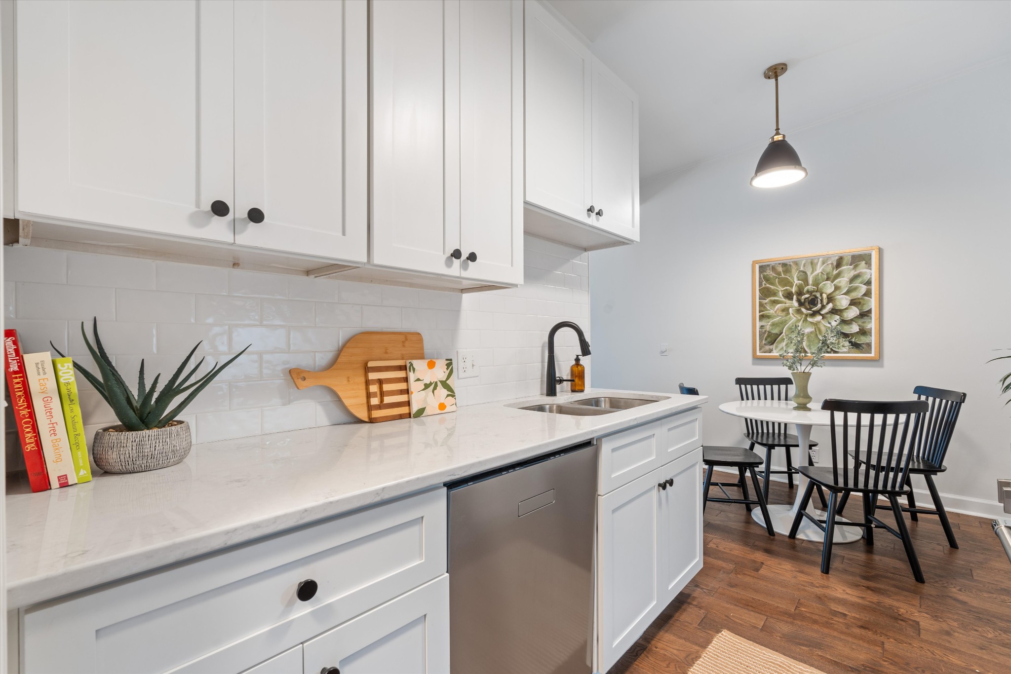 4425 Westlawn Dr B305