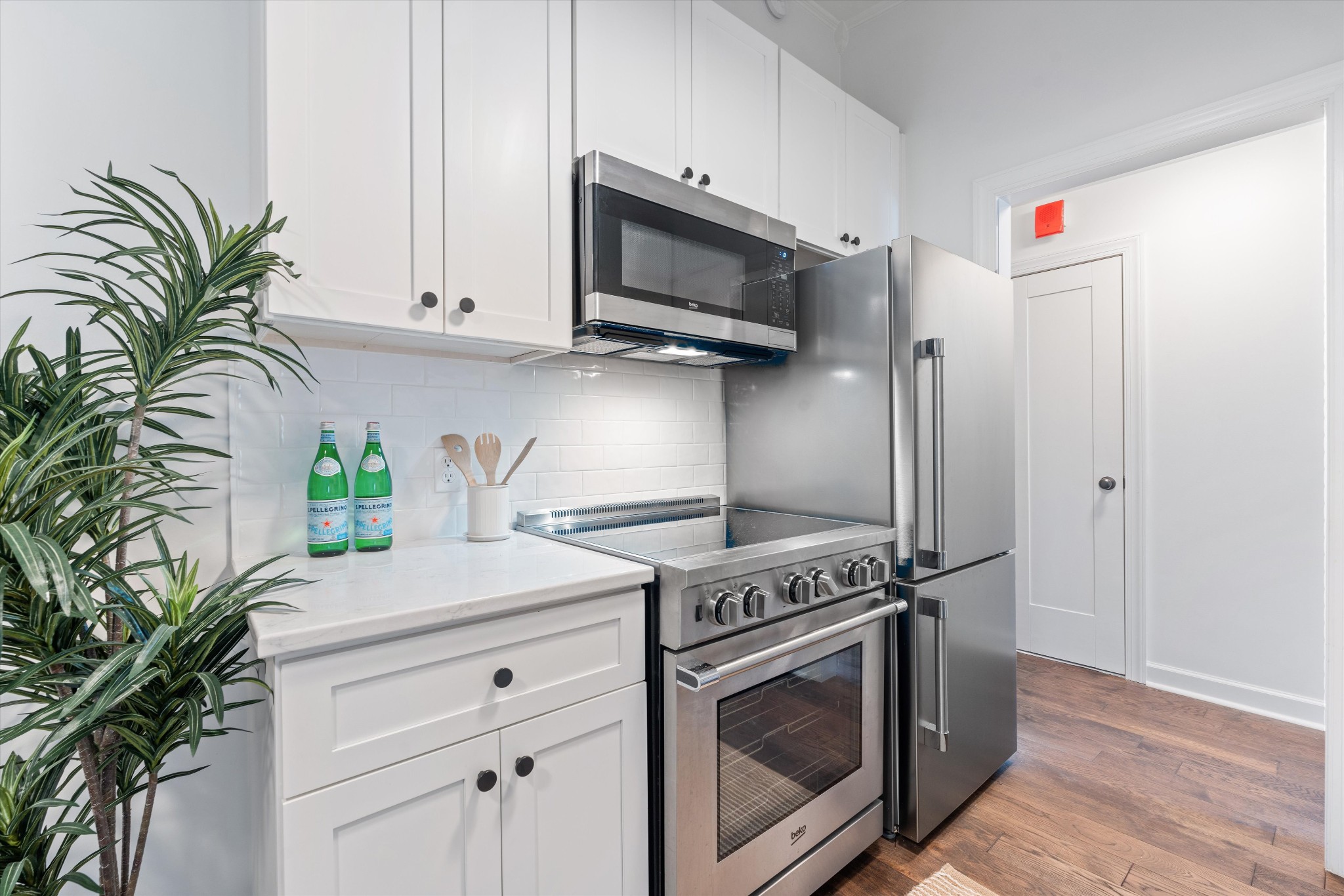 4425 Westlawn Dr B305