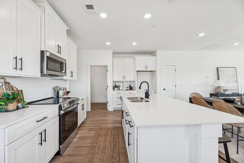 537 Canal Circle N Nashville TN 37214