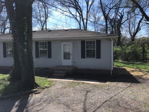 992 Dozier Place Nashville TN 37216