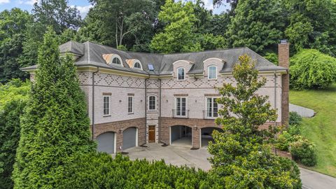 774 Saussy Pl Nashville TN 37205