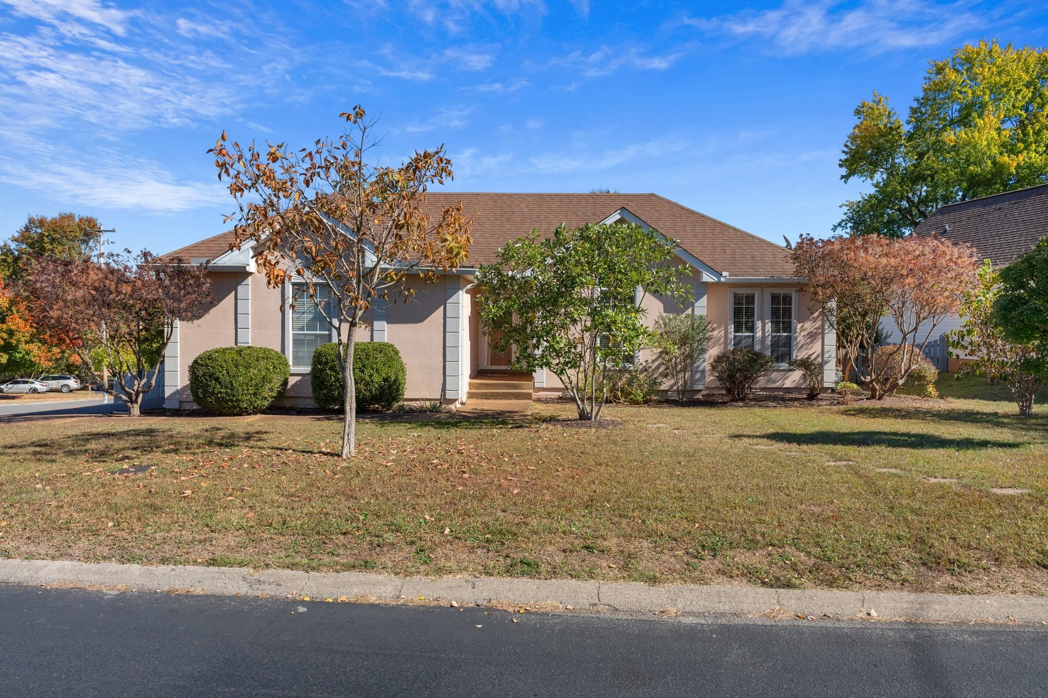 6045 Bradford Hills Dr