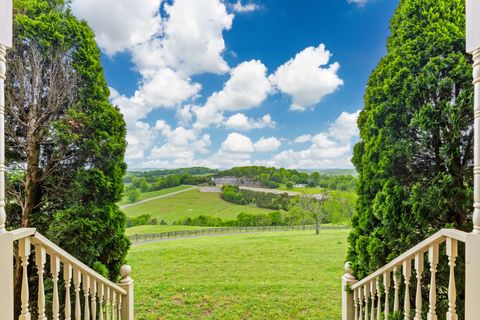 2370 Pulaski Hwy Fayetteville TN 37334