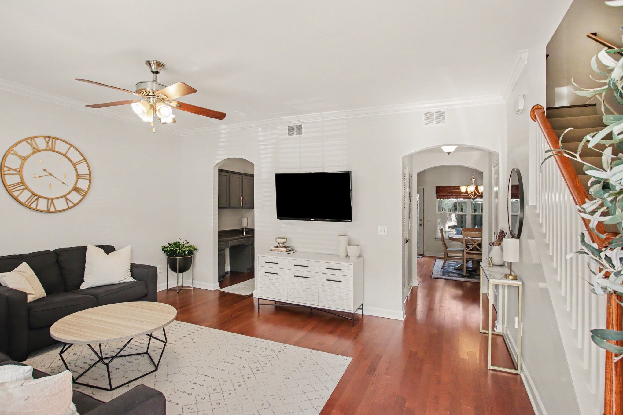 553 Rosedale Ave 128