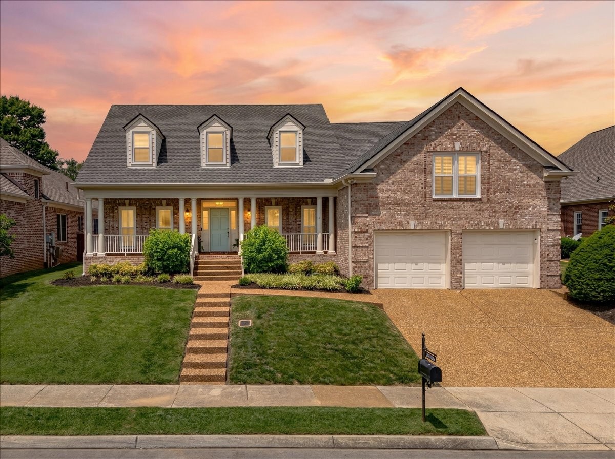 283 Noah Dr, Franklin TN 37064 4-bed home, photo 2 of 30