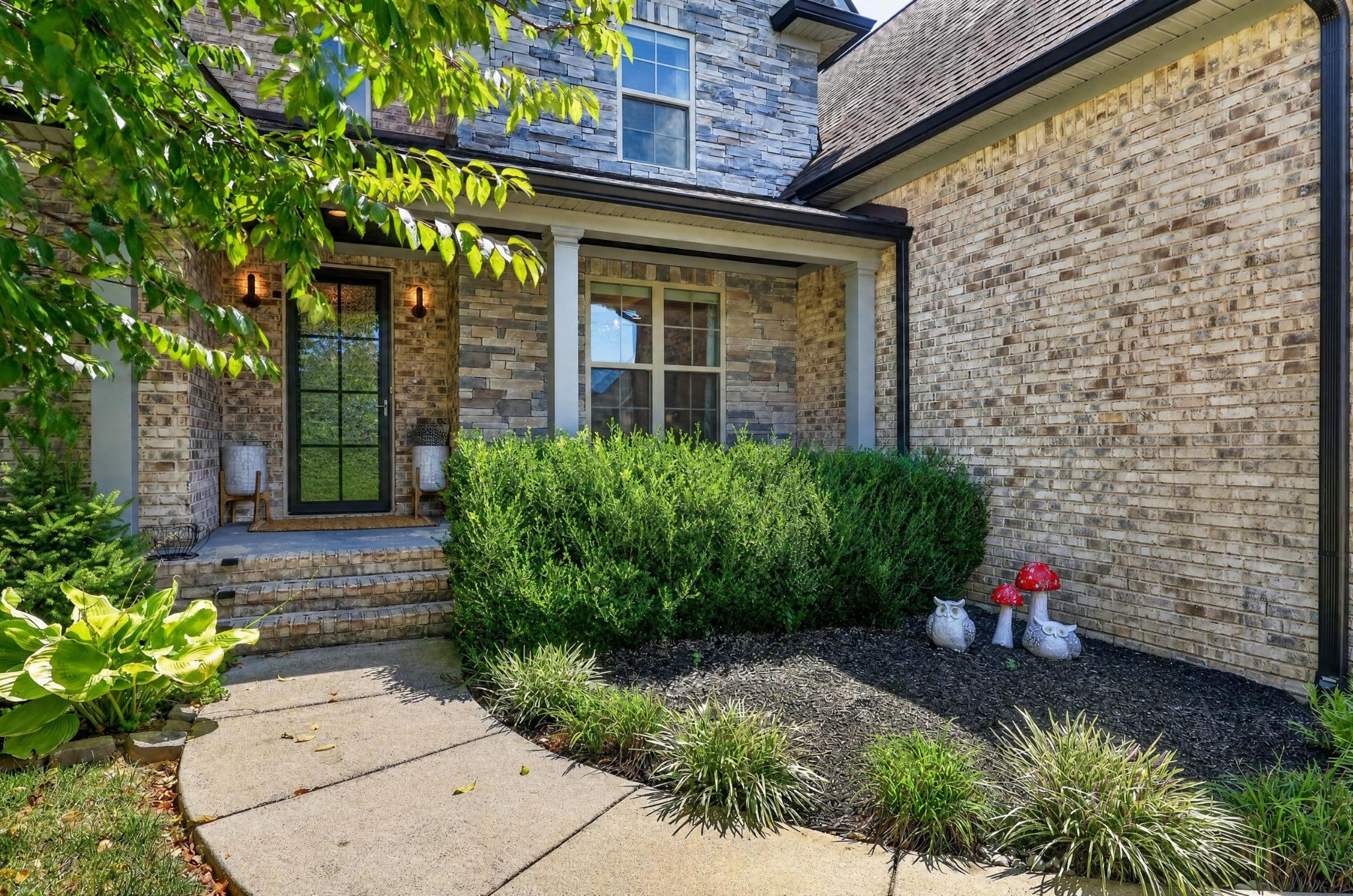8007 June Apple Ln