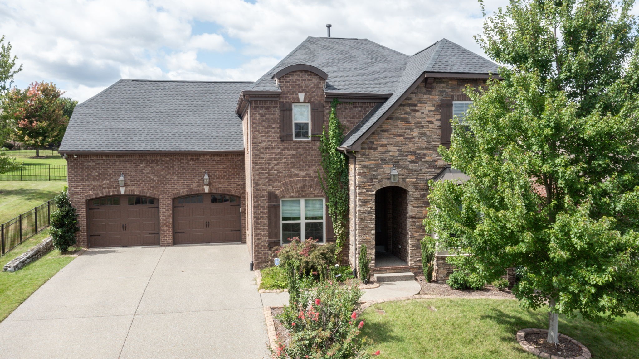 1303 Reynard Dr