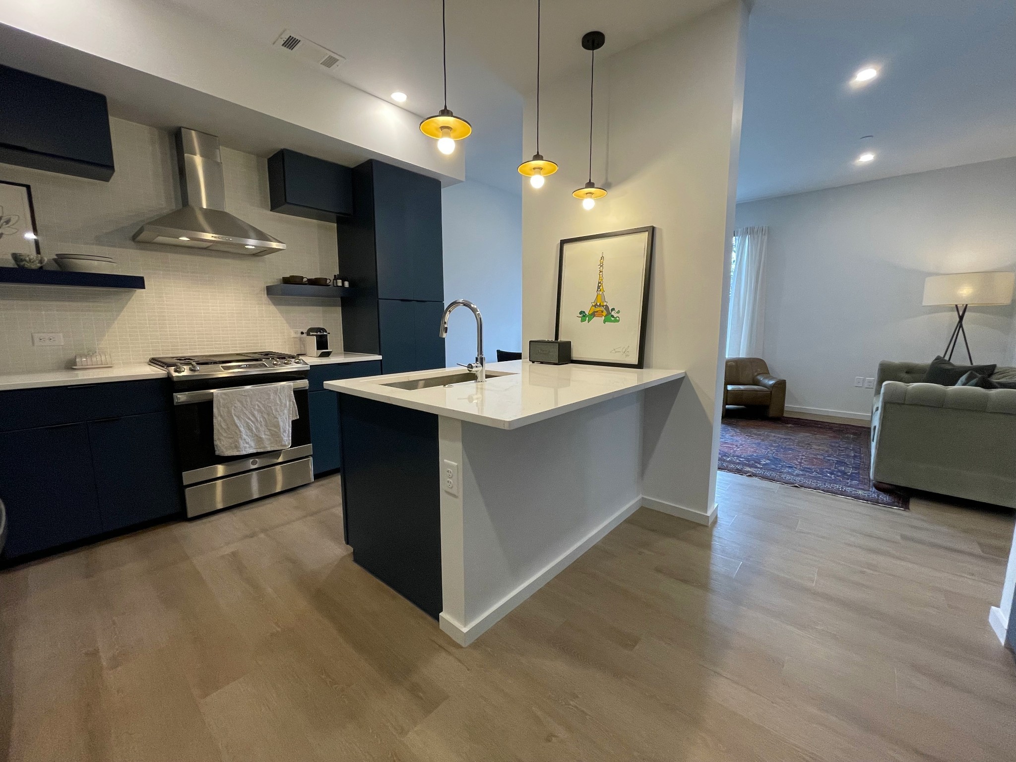 500 Merritt Ave 212