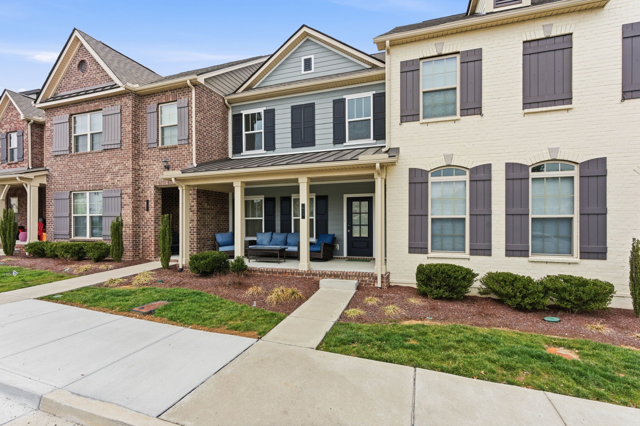 612 Vintage Green Ln