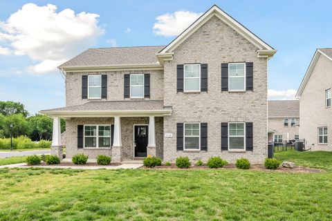 1132 General Marshall Ct Murfreesboro TN 37129