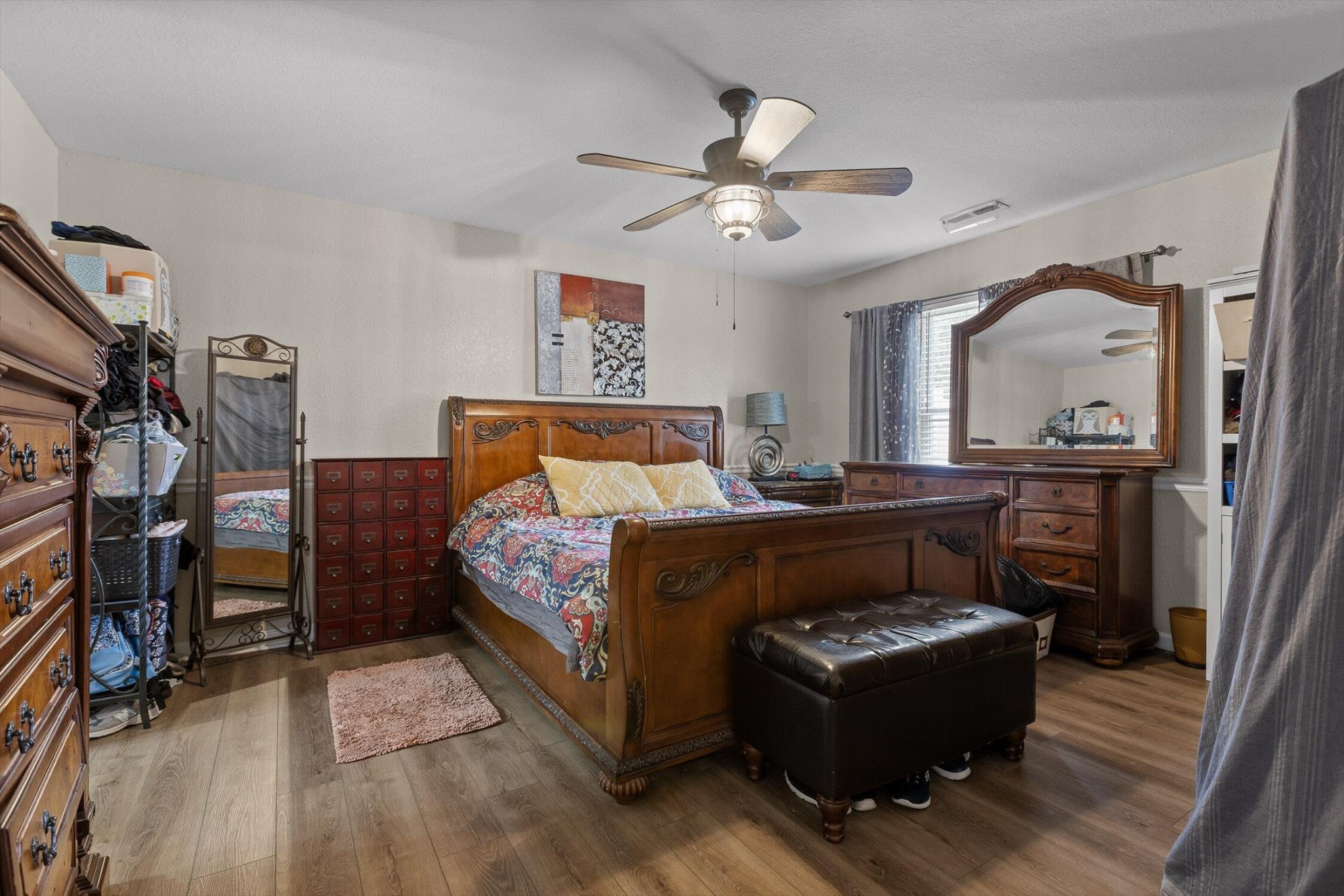548 Flagstone Drive