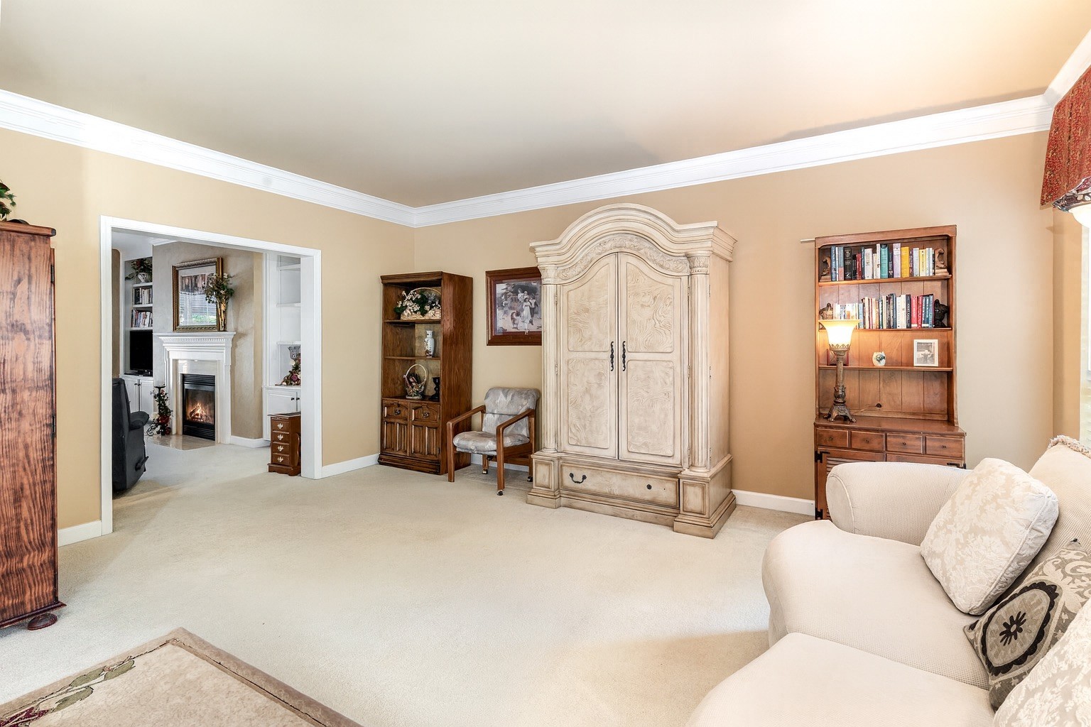 224 Logans Cir