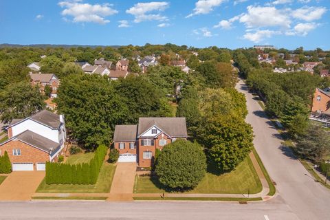 224 Logans Cir Franklin TN 37067