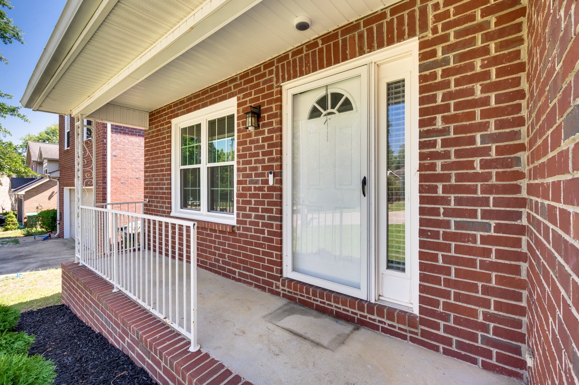 100 Ryan Ct