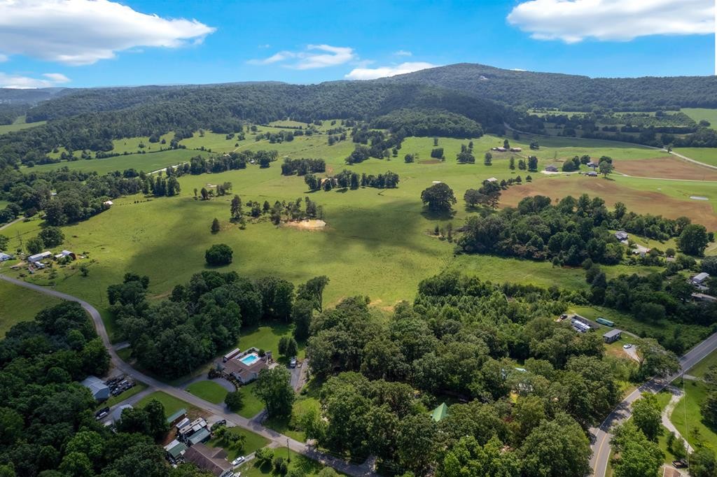 Middle Tennessee Properties 2 152 Parker Rd