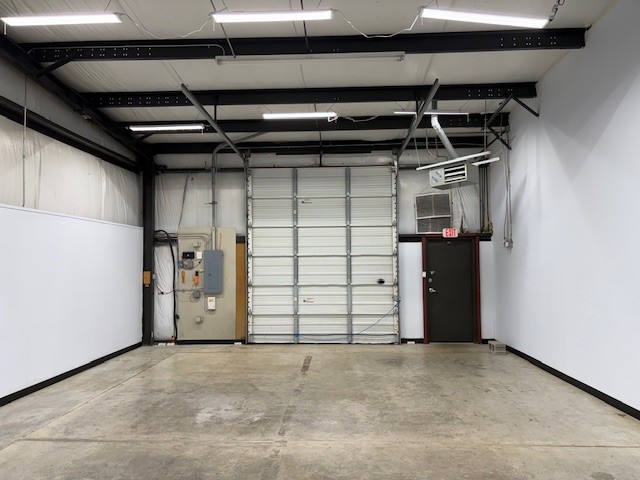 241 W Dunbar Cave Rd